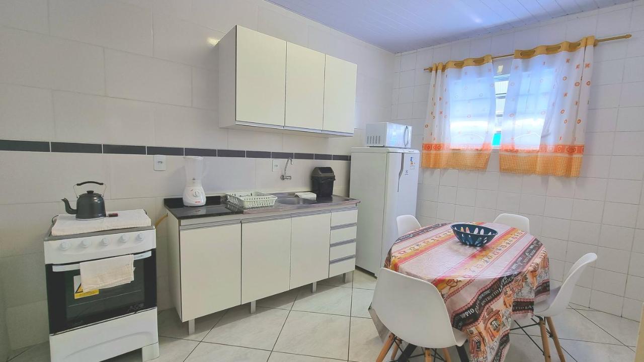 Residencial Las Rocas I ゴヴェルナドール・セウソ・ラーモス エクステリア 写真