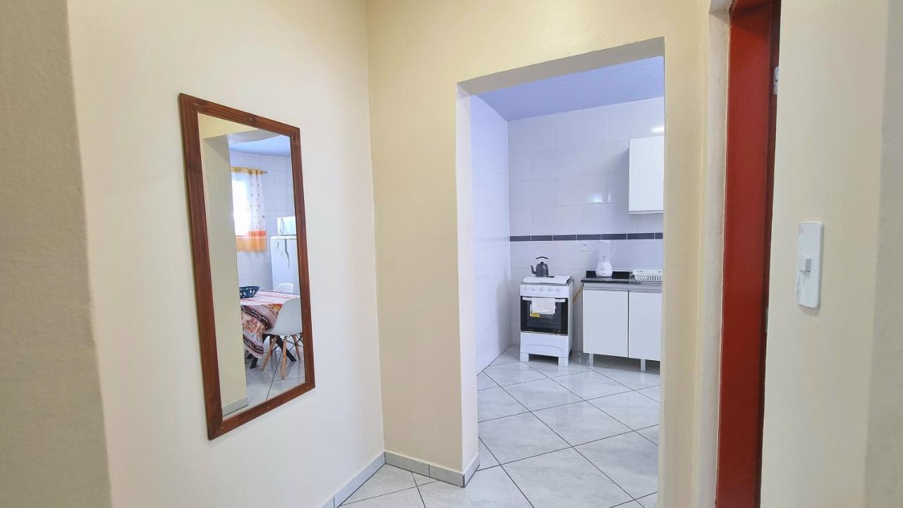 Residencial Las Rocas I ゴヴェルナドール・セウソ・ラーモス エクステリア 写真